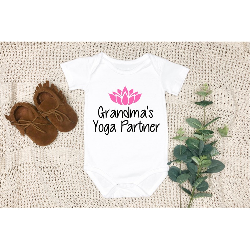 grandma-yoga